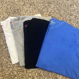 4 tshirts